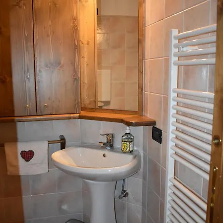 Apartment In Santa Lucia