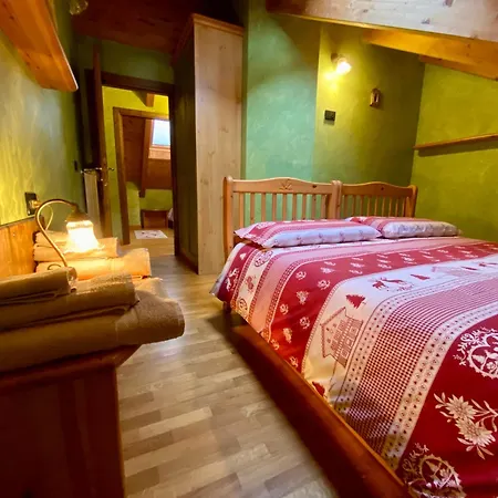 Apartment In Santa Lucia *